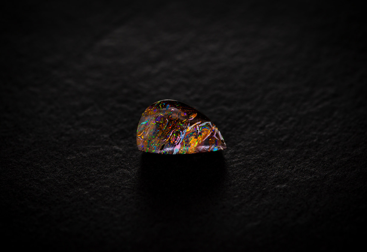 Yowah-Nuss Opal, 18 x 11 mm